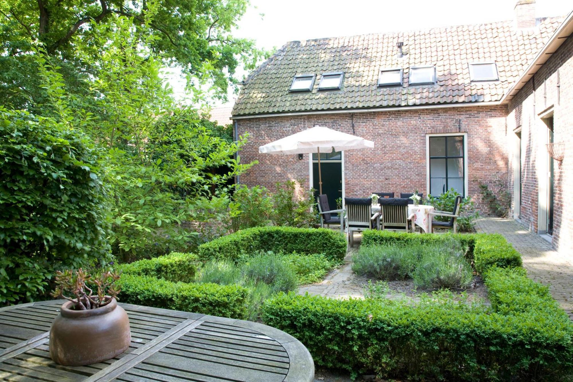 Stadspaleis Hotel & Restaurant Oldruitenborgh Vollenhove Kültér fotó